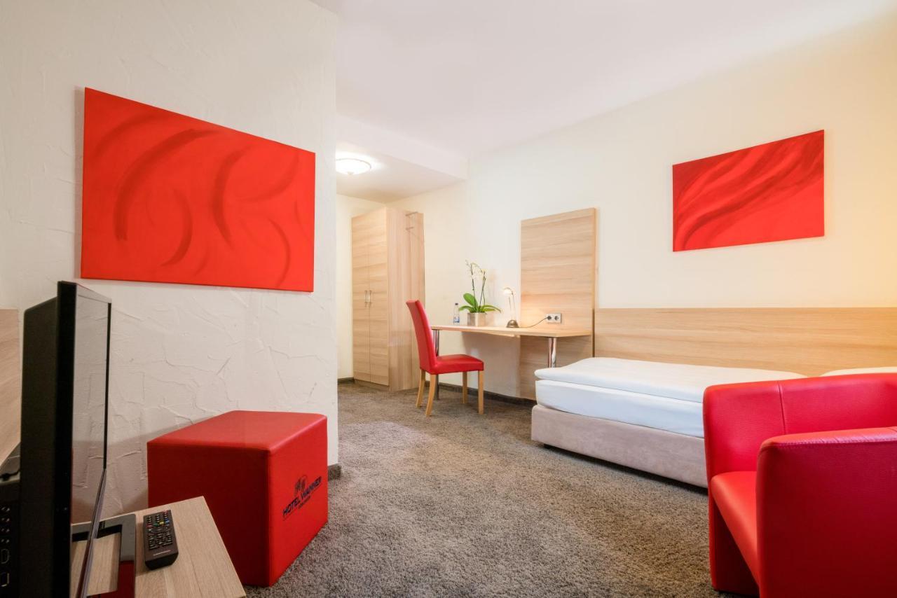 Hotel Wanner Бёблинген Экстерьер фото